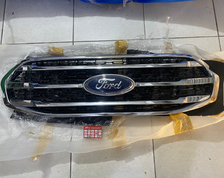 MẶT CA LĂNG FORD EVEREST