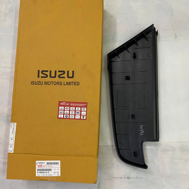 ỐP CẢN SAU ISUZU DMAX
