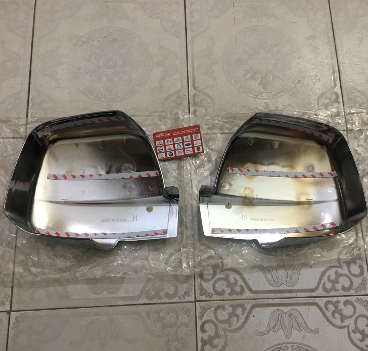 ỐP MẠ GƯƠNG HYUNDAI STAREX