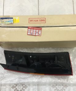 ĐÈN HẬU PHẢI FORD EVEREST 2005 -2007