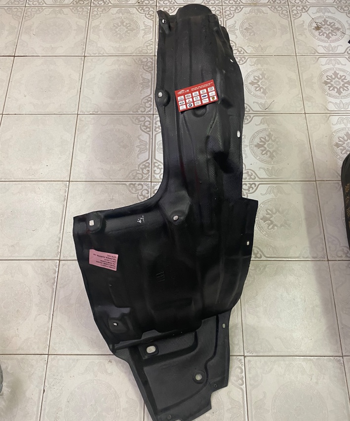 CHẮN BÙN LÒNG DÈ TRƯỚC TOYOTA FORTUNER