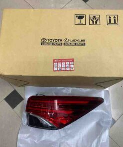 ĐÈN HẬU MẢNH NGOÀI PHỤ TOYOTA FORTUNER