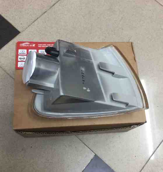 ĐÈN XI NHAN PHẢI FIAT SIENA.
